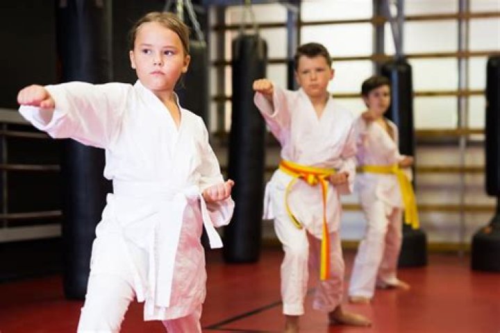 Knox Jolie-Pitt, 13, Is So Grown Up Heading To Martial Arts Class In LA – Photos
